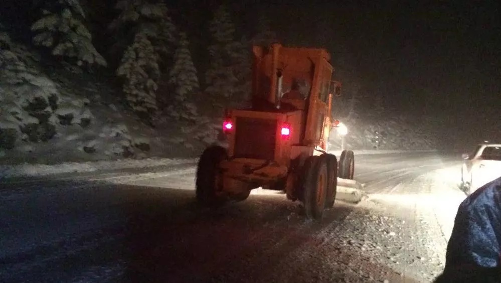 Seydişehir Antalya kara yolunda kar yağışı