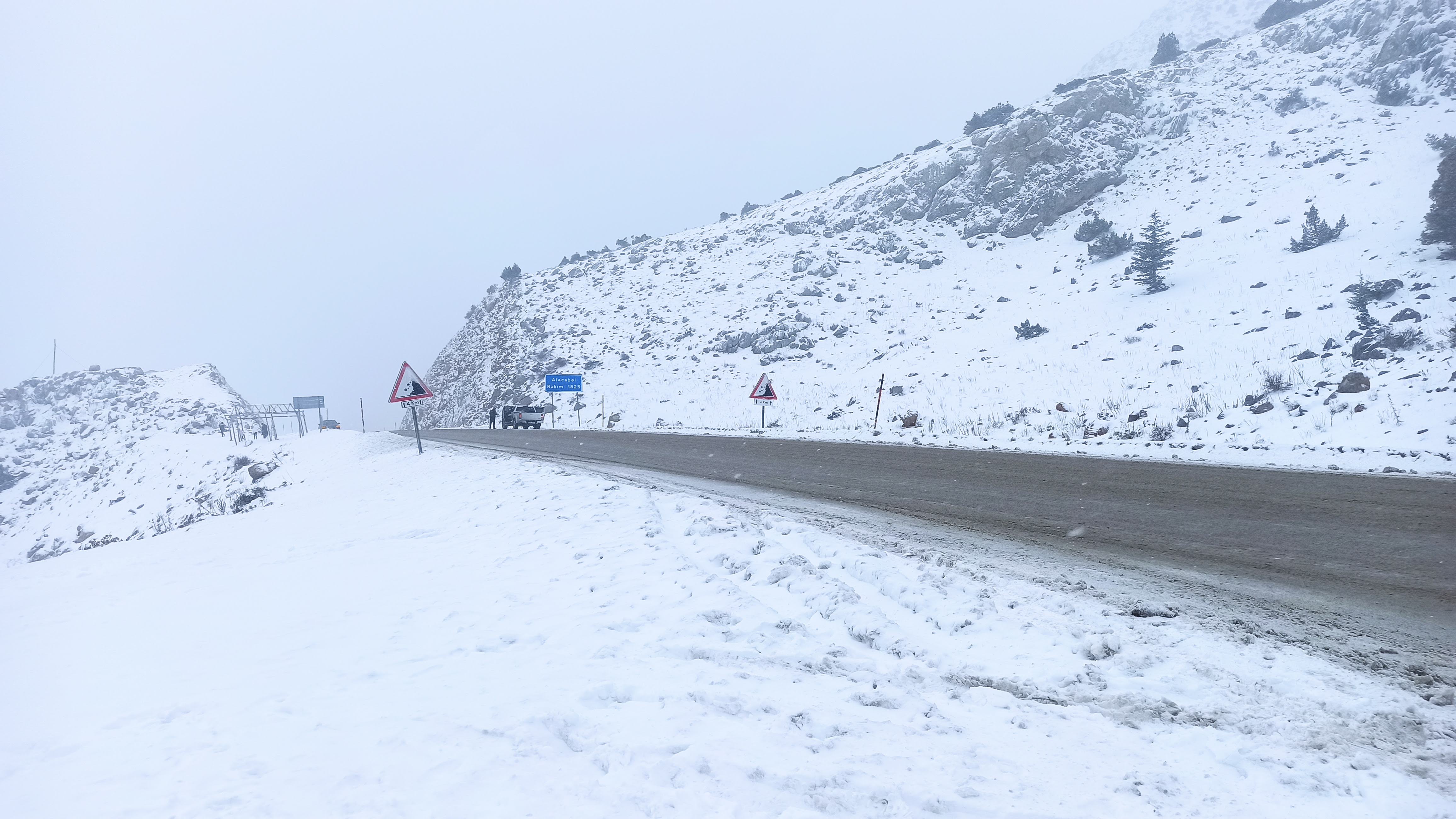 Seydişehir Antalya karayolunda kar yağışı etkisini yitirdi