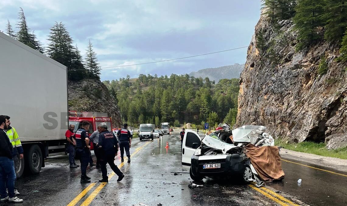 Seydişehir Antalya  Karayolunda  Trafik Kazası  1 ölü  1 yaralı