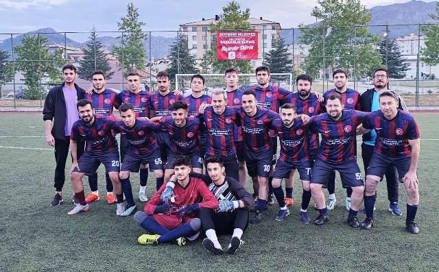 SEYDİŞEHİR BAŞKANLIK  KUPASINDA KARDEŞLER  SPOR KLUBÜ  BEGENİ TOPLUYOR