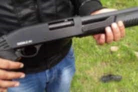 Seydişehir’de 16 yaşında genç   yanında  taşıdığı tüfekle yaralandı.