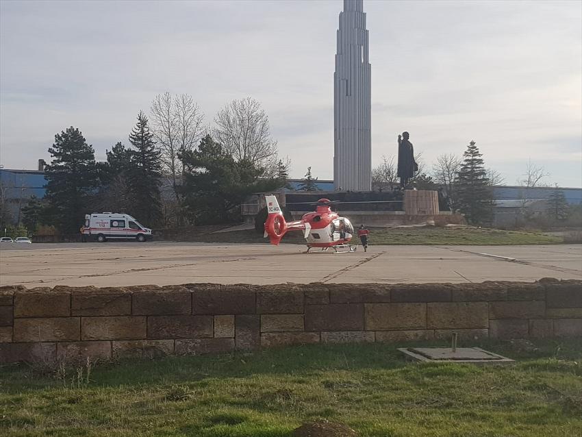 Seydişehir'de Ambulans helikopter kalp krizi geçiren hasta için havalandı