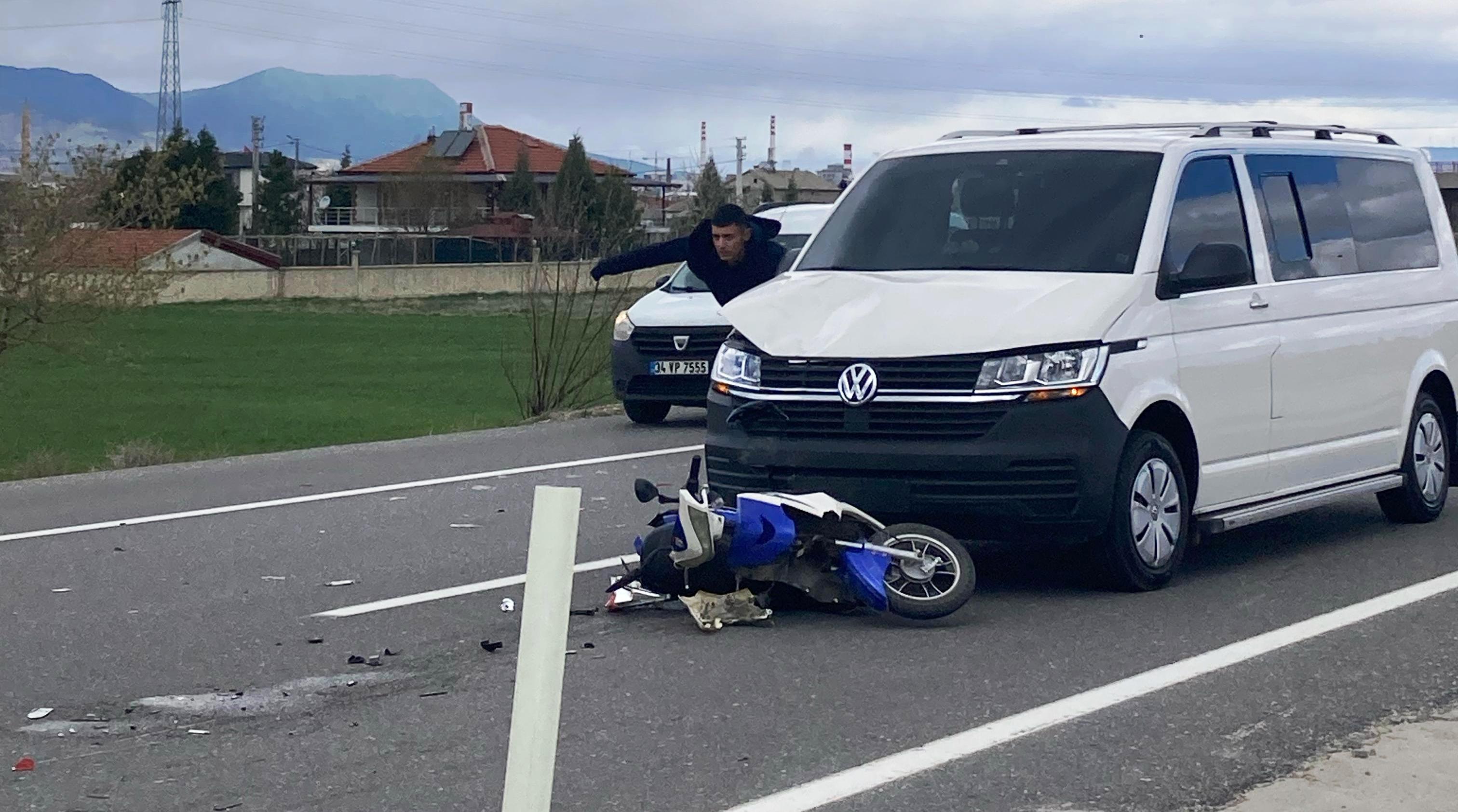Seydişehir'de Bayramın İlk Günü Acı Kaza: Baba ile Oğlu Yaralandı