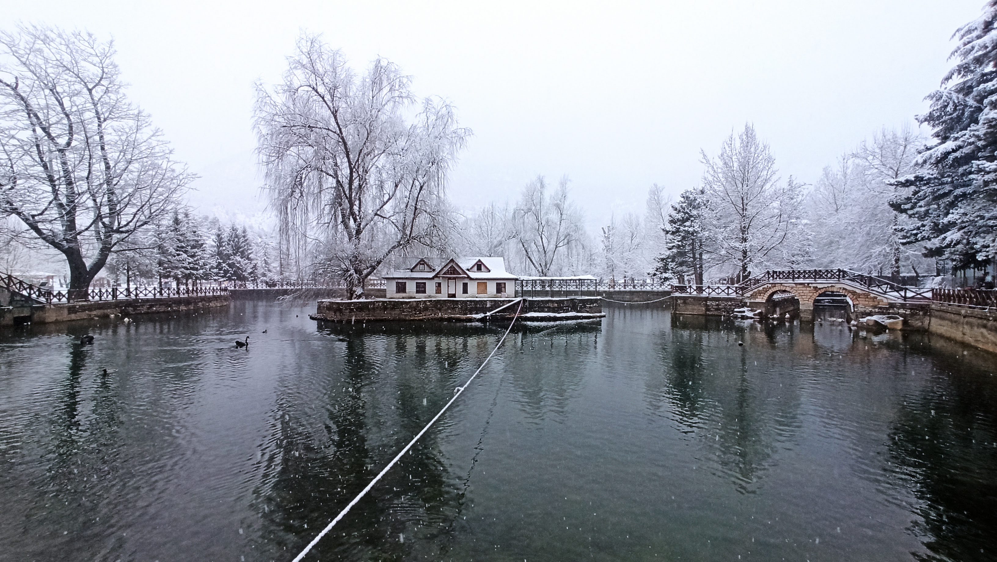 Seydişehir'de  beklenen kar yağışı başladı!