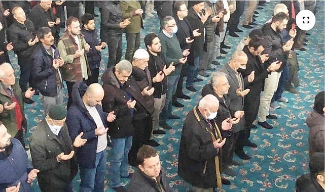 Seydişehir'de Cuma Namazı Sonrası Yağmur Duası Yapıldı