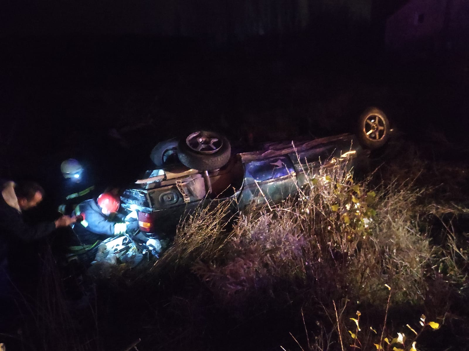 Seydişehir'de devrilen otomobildeki 1 kişi hayatını kaybetti, 1 kişi yaralandı