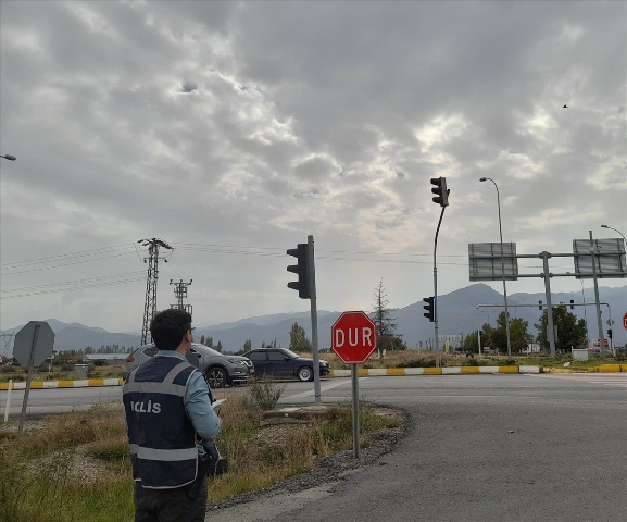 Seydişehir'de dronlu trafik denetimi  yapıldı
