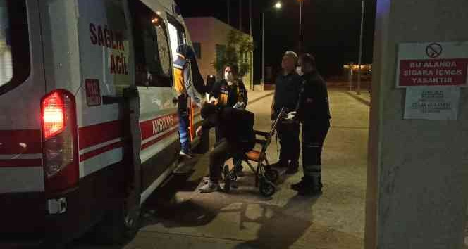 Seydişehir'de hafif ticari araç motosiklet ile çarpıştı: 2 yaralı