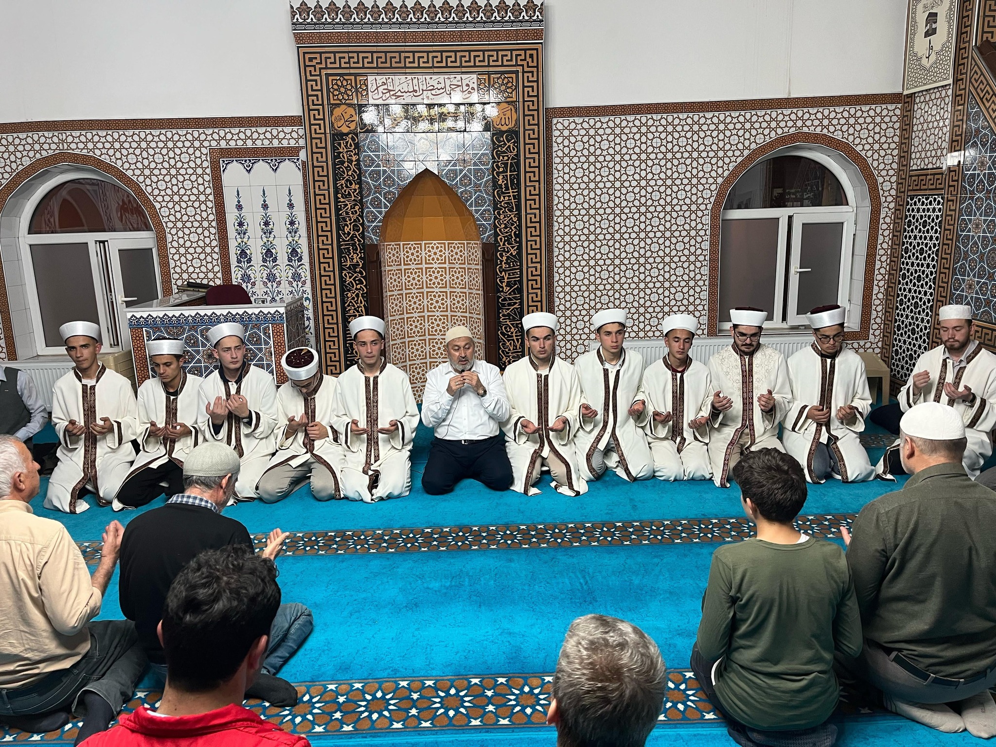 Seydişehir'de Hafızlarla Teravih Namazı Coşkusu