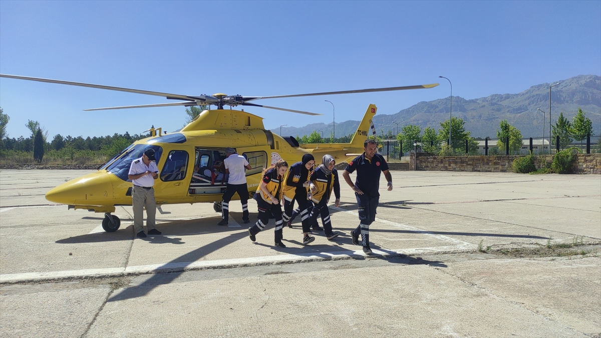 Seydişehir'de hava ambulansı kalp krizi geçiren hasta için havalandı