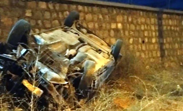 Seydişehir'de iki otomobilin çarpışması sonucu 2 kişi yaralandı