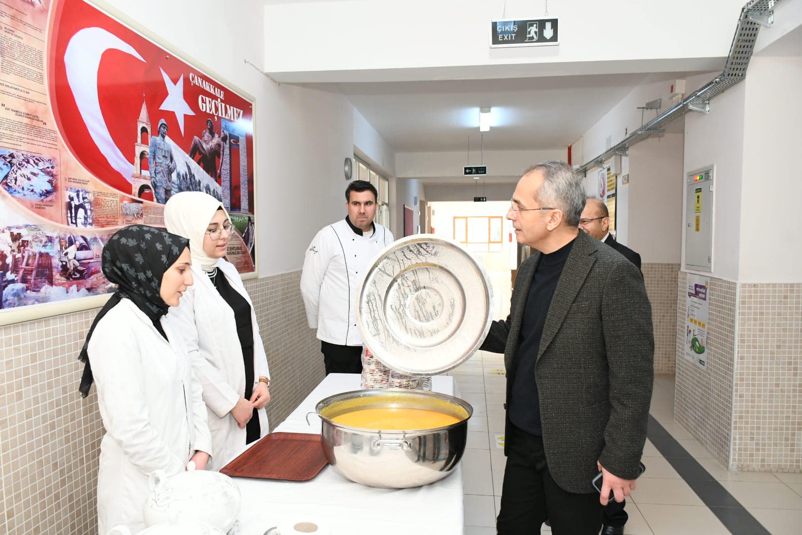 Seydişehir'de Liseler arası yemek yarışması yapıldı.
