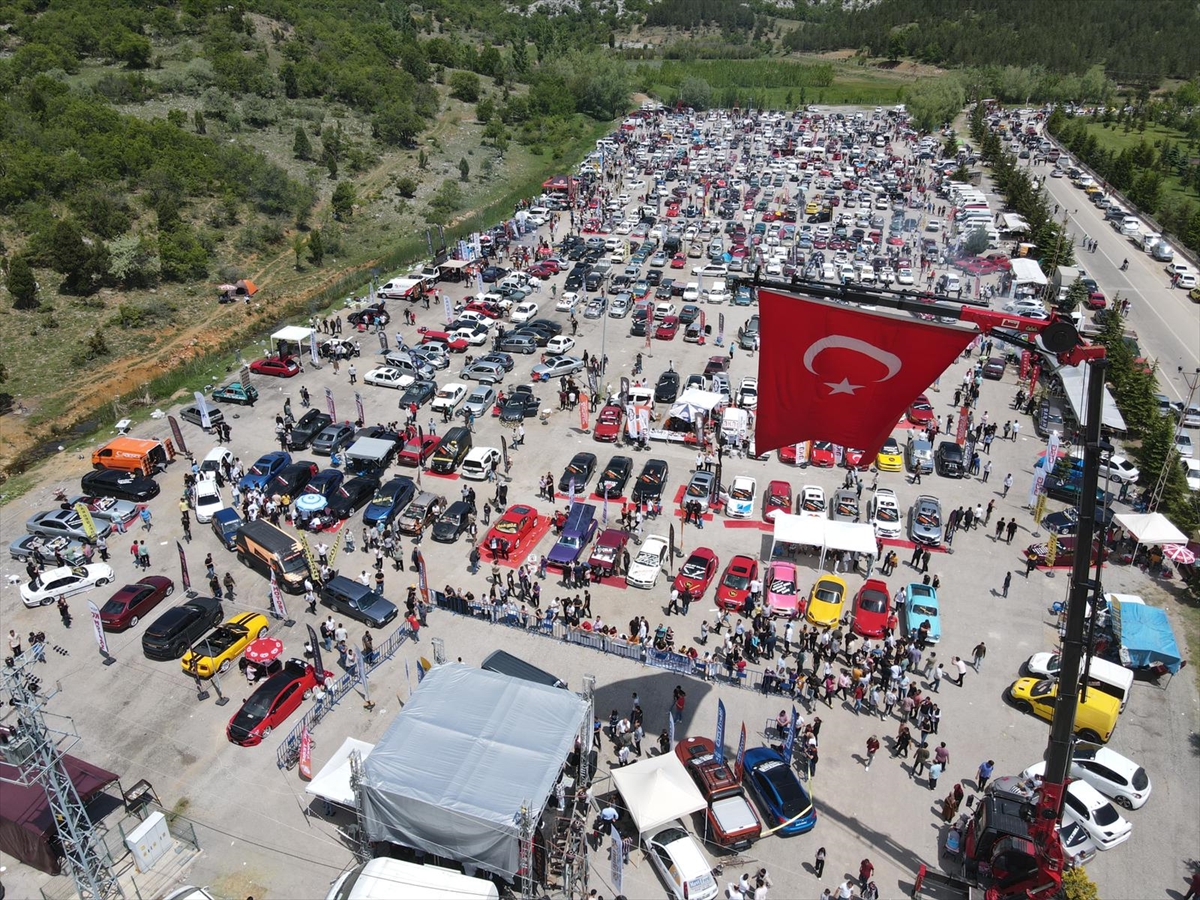 Seydişehir'de modifiye araç festivali düzenlendi