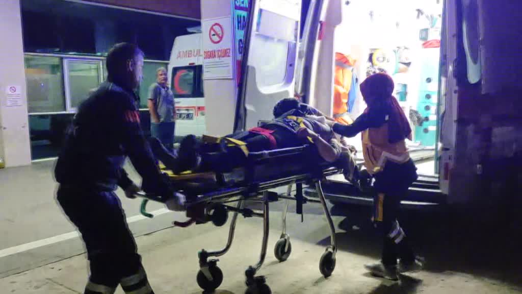 Seydişehir'de motosikletin devrilmesi sonucu 2 kişi yaralandı