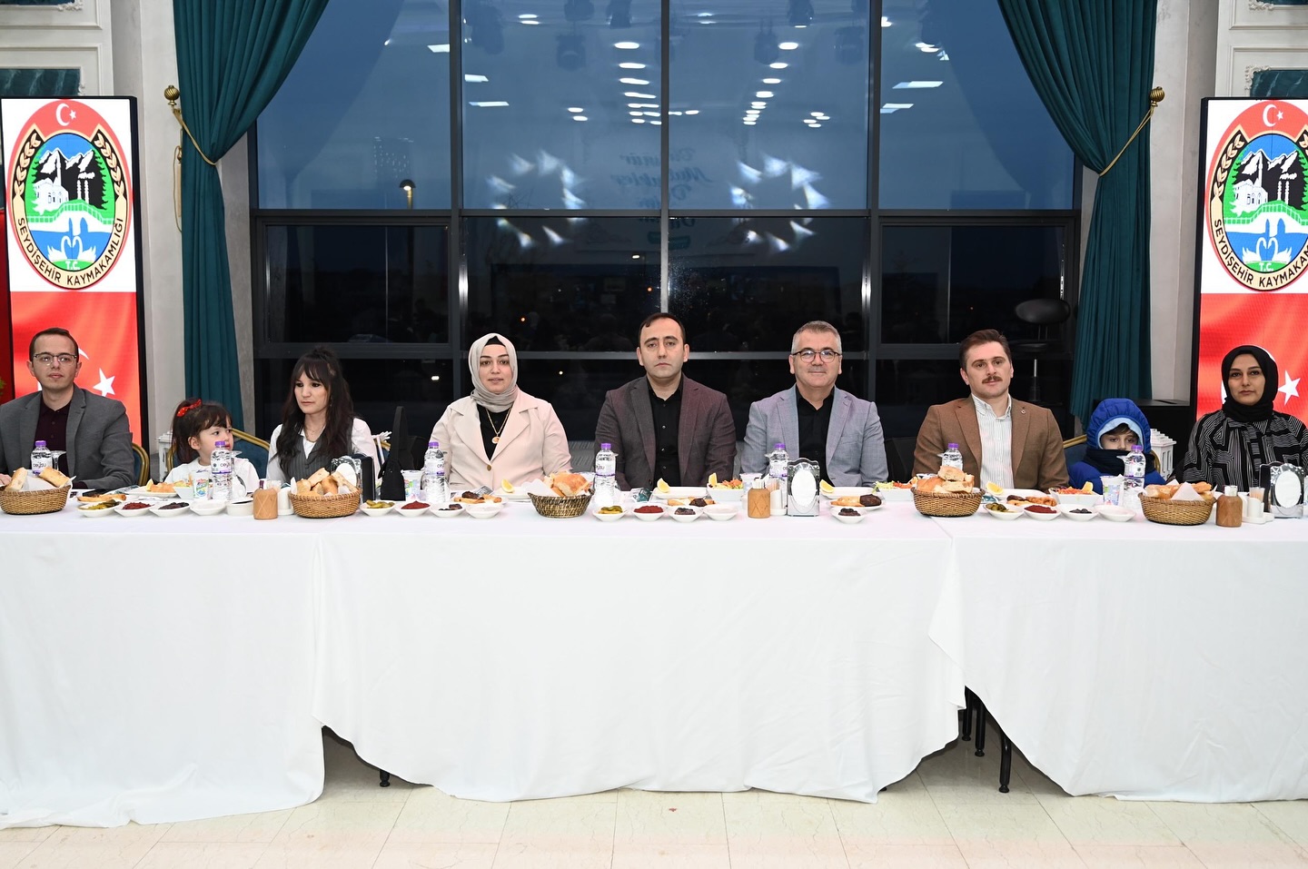 Seydişehir'de Şehit Aileleri ve Gaziler Onuruna İftar Programı Düzenlendi