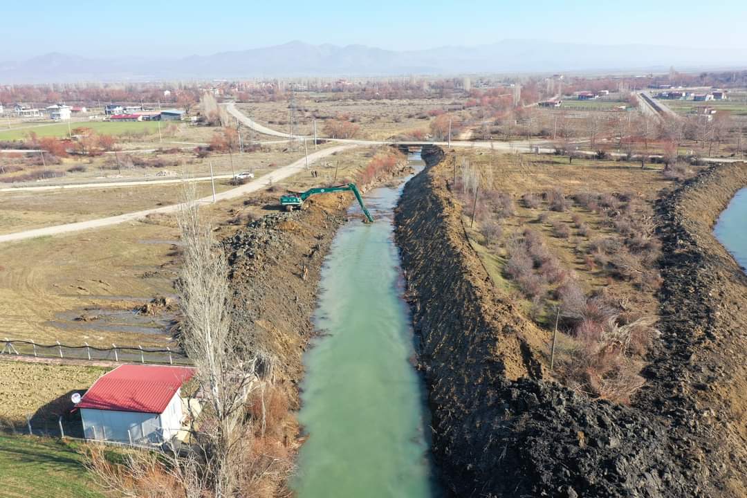 Seydişehir’ de Taşkınların İzi Siliniyor