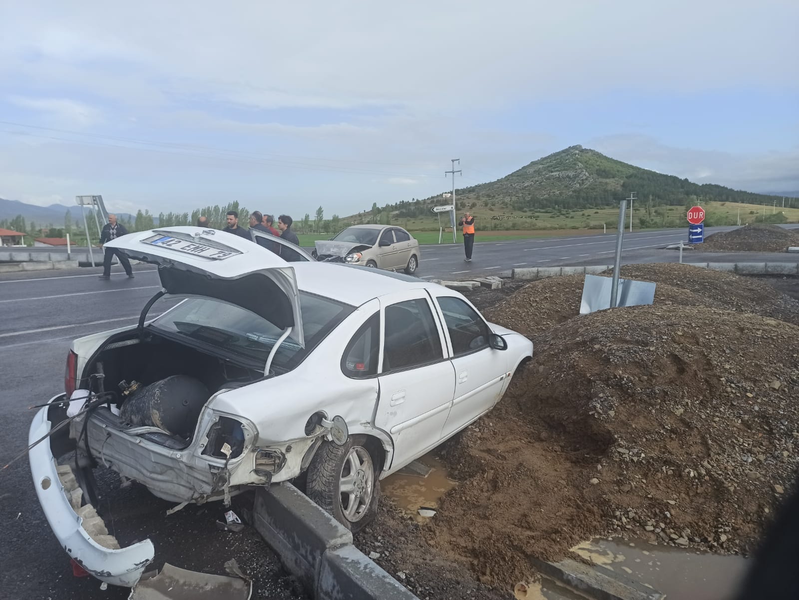 Seydişehir'de trafik kazası 2 yaralı