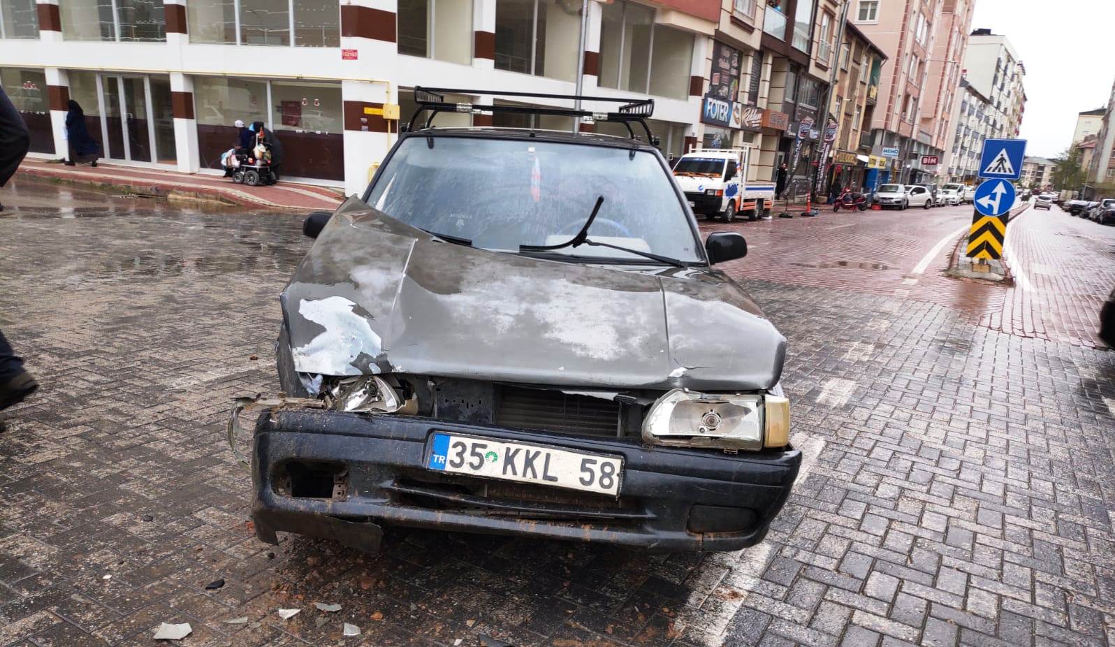 Seydişehir'de  Trafik Kazası 4   yaralı