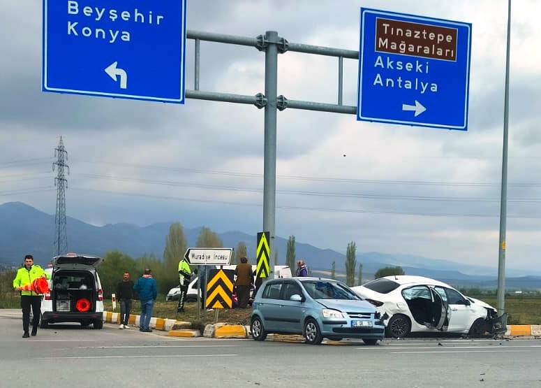 Seydişehir'de trafik kazasında 5  kişi  yaralandı