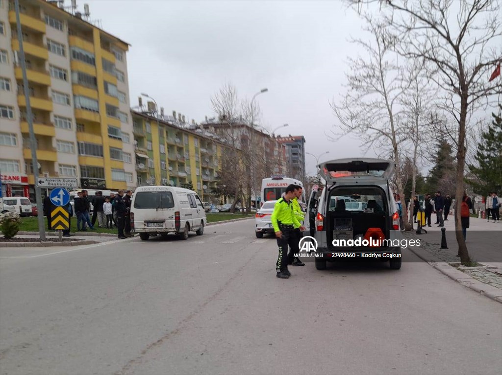 Seydişehir'de trafik kazasında 2 kişi yaralandı