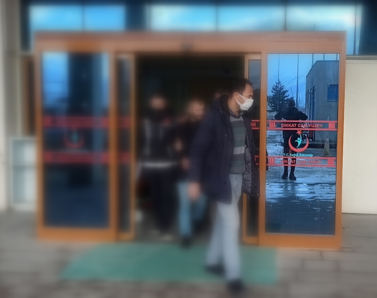 Seydişehir'de uyuşturucu ticareti yaptıkları belirlenen 2 kişi tutuklandı