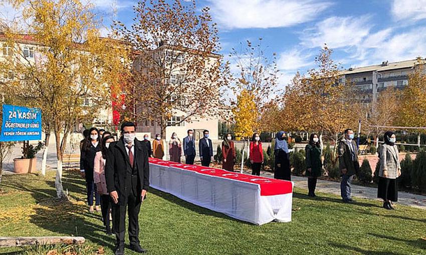 Seydişehir'de Yeni atanan  öğretmenler yeminlerini etti