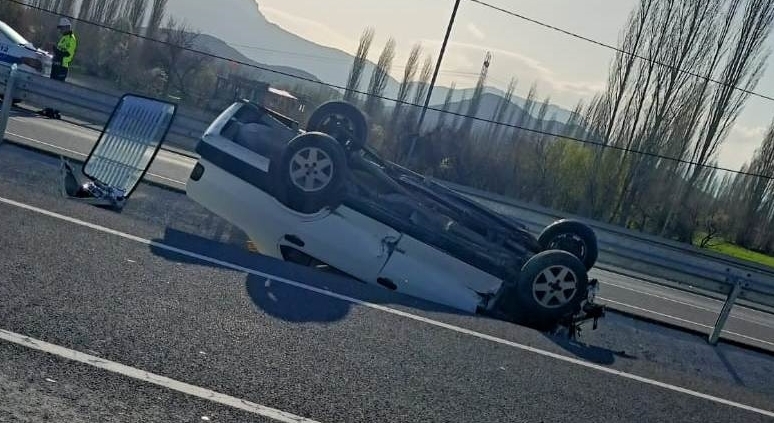 Seydişehir'deki trafik kazasında 2 kişi yaralandı