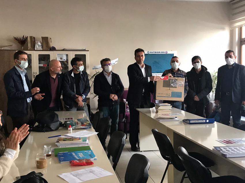 SEYDİŞEHİR EĞİTİM BİR-SEN DEN ANLAMLI HEDİYE