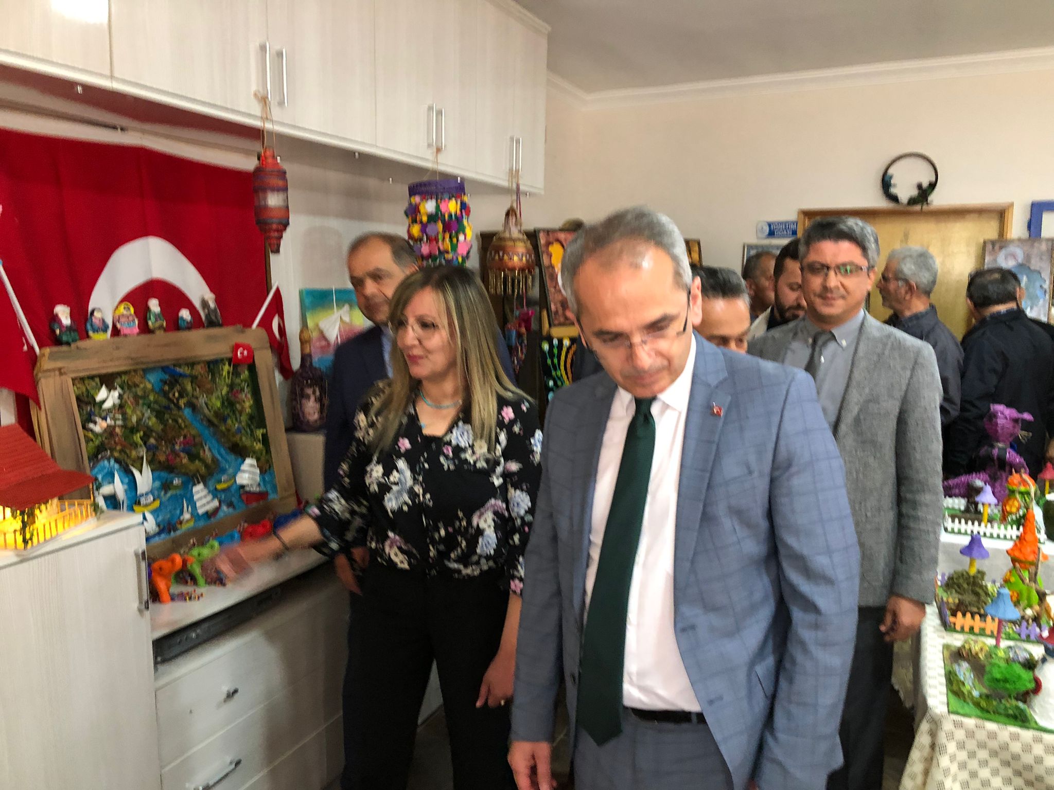 SEYDİŞEHİR HALK EĞİTİMİ MERKEZİ ÜMİT ÇOCUKLARI DERNEĞİNDE SERGİ AÇTI.