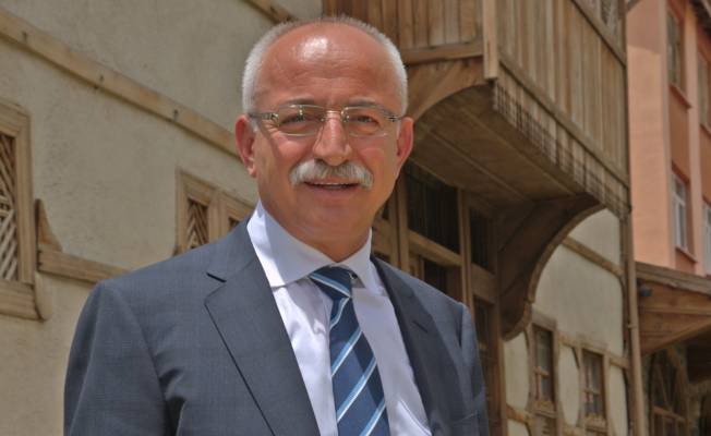 Seydişehir Okutma ve Yardım Derneği ve Vakfı’nın Onursal Başkanı Abdülkadir Çat ile hizmete dolu yılları konuştuk.