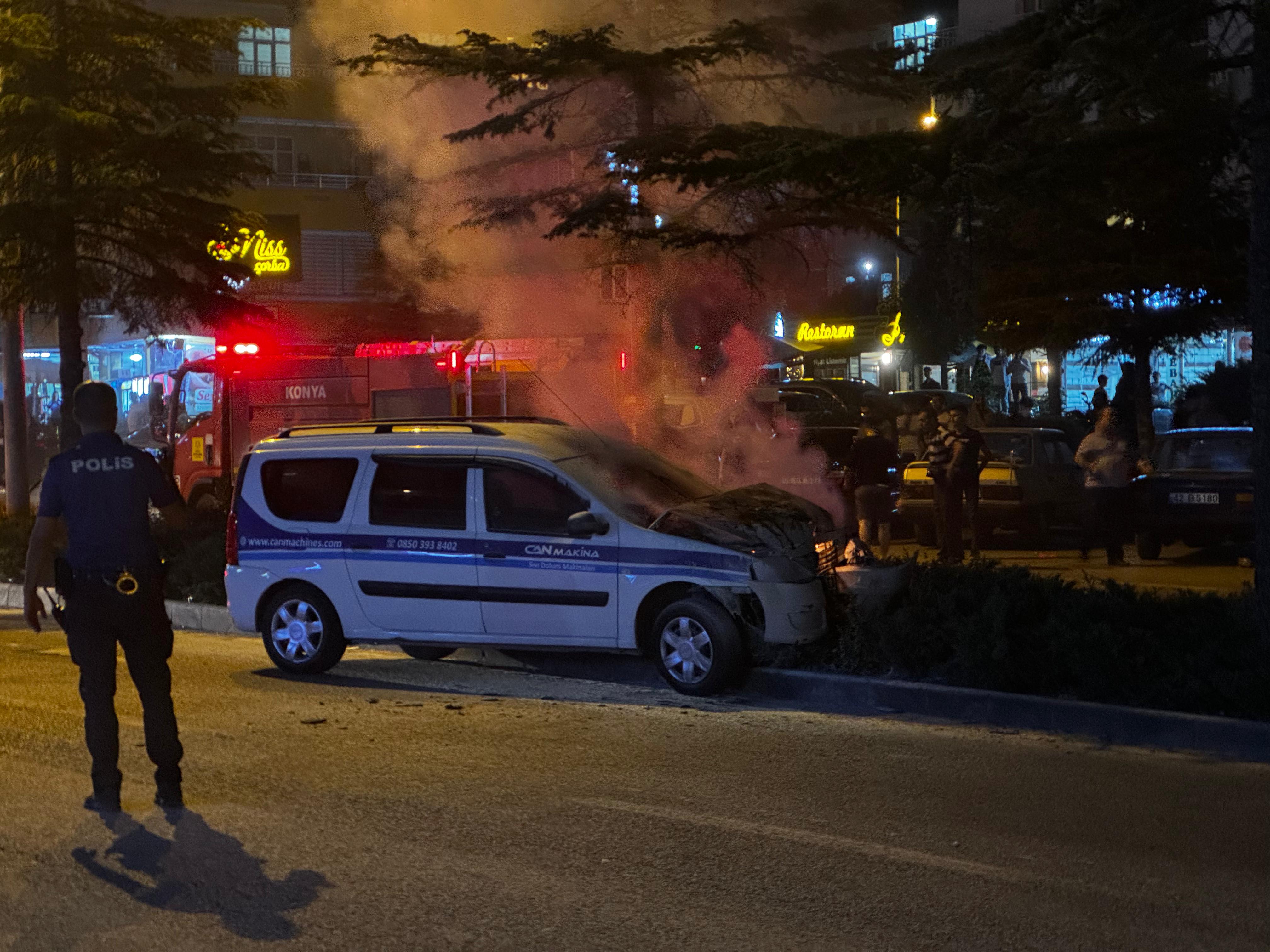 SEYDİŞEHİRDE AKŞAM  SAATLERİNDE PANİKLETEN  KAZA