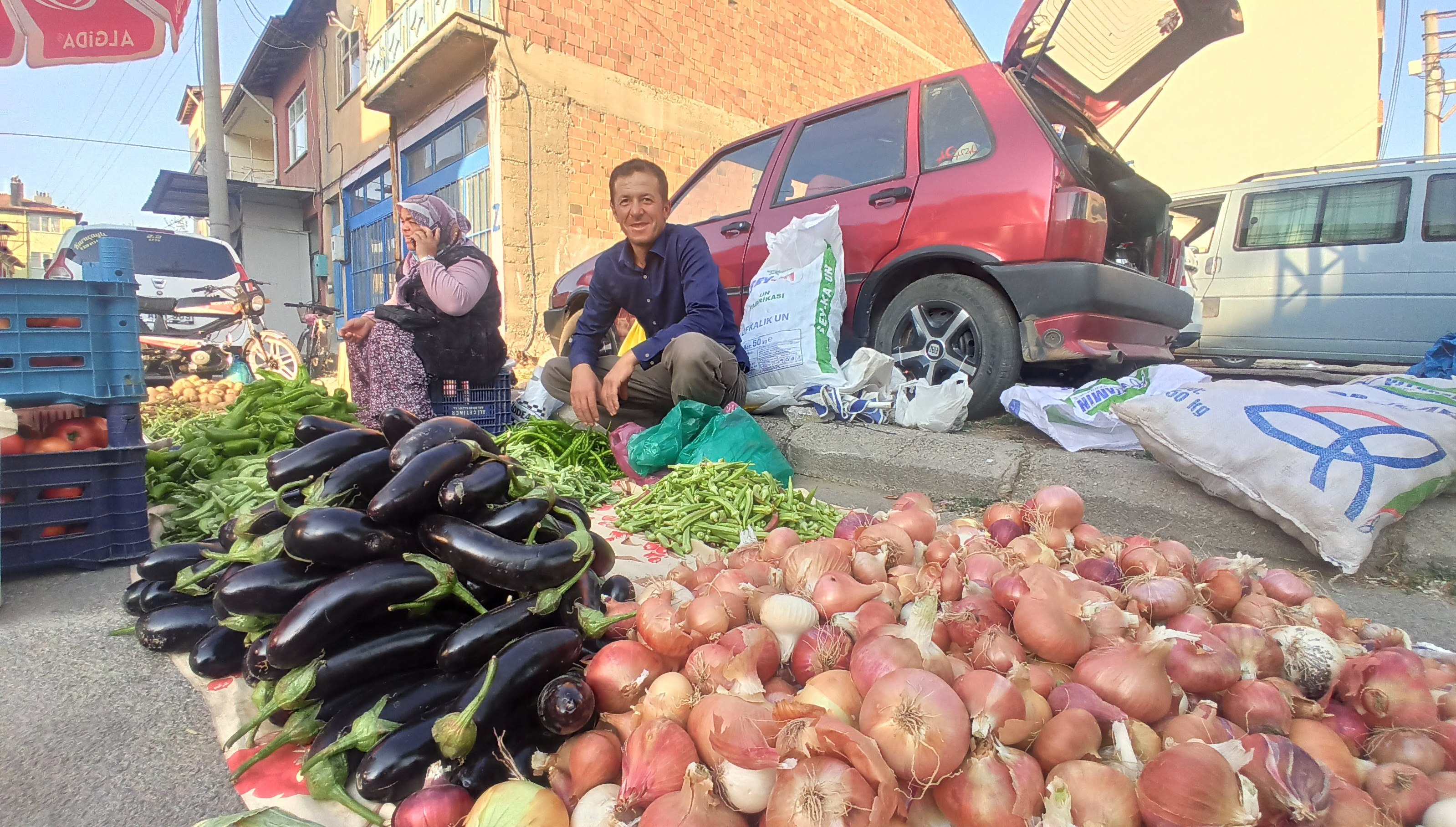 Seydişehirdeki bu pazardaki ürünler Direk Üreticiden Tüketiciye