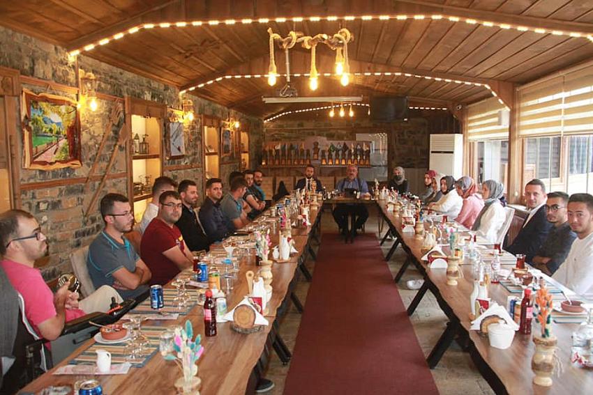 SEYDİŞEHİRİ ZİYARET EDEN ETYEMEZ "GENÇLERE BÜYÜK ÖNEM VERİYORUZ