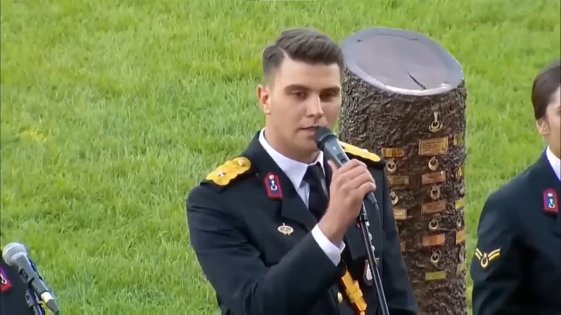 Seydişehirli Genç teğmenin kadife sesinden 'inci tanem