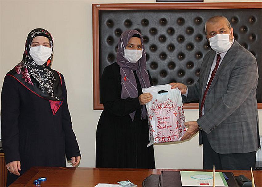 Seydişehirli öğrenci  Hafızlık sınavında100 tam puan aldı