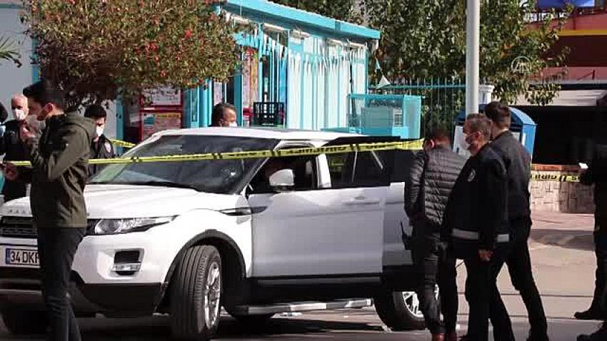 Seyir halindeki cipte iki kişiyi öldüren saldırgan intihar etti