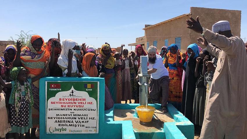 Seyitharun  Veli Hz Adına Afrika'da  su kuyusu