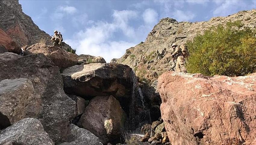 Siirt'te askeri üs bölgesine saldırı: 1 şehit, 1 yaralı