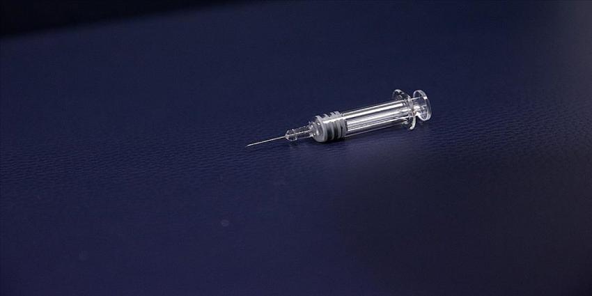 SinoVac'ın Kovid-19 aşısının Türkiye'ye gelişi için geri sayım başladı