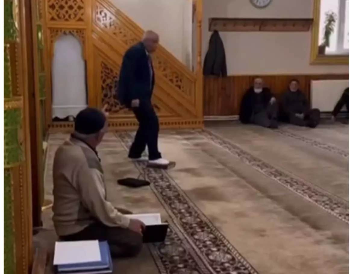 Sivas'ta Kur'an-ı Kerim'e alçak saldırı! Valilikten açıklama geldi