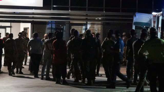 Suriye'de TSK üssüne kalleş saldırı! 5 polis ile 3 askerimiz yaralandı