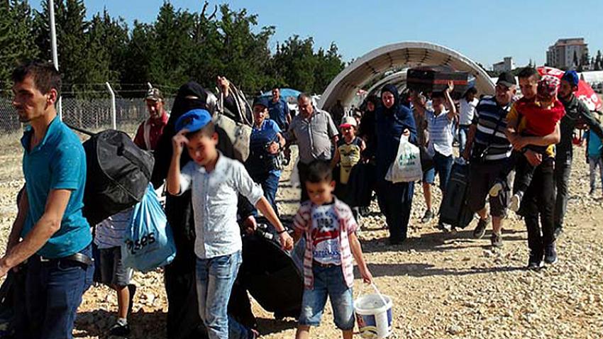 Suriyeliler ve Afganlılar geri dönüyor