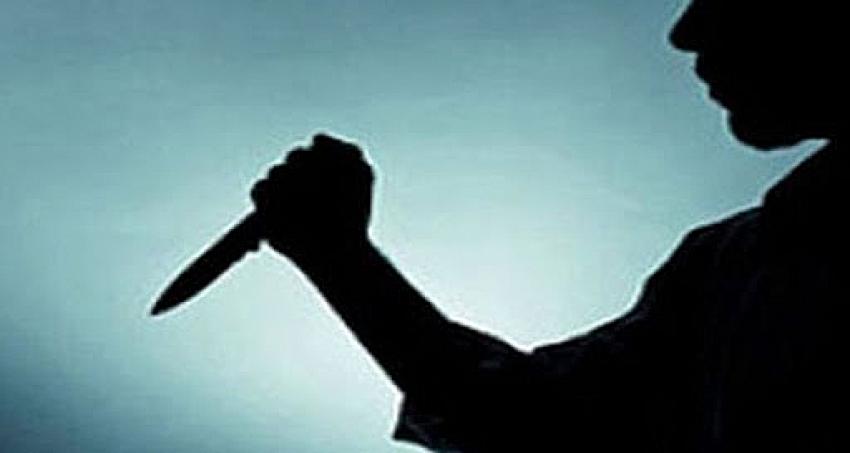 Tartıştığı babasını boğazından bıçaklayarak öldürdü