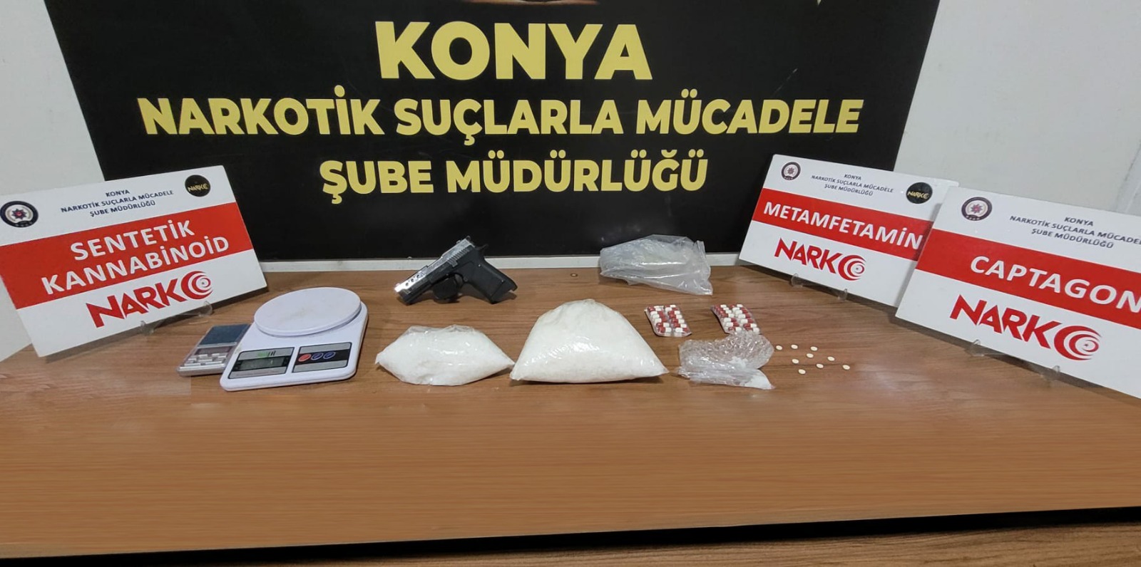 TAVUĞUN ALTINDAN BU KEZ YUMURTA DEĞİL UYUŞTURUCU ÇIKTI!