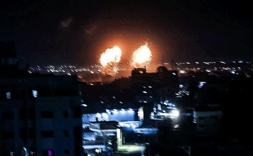Terör devleti İsrail, Gazze’nin Kuzeyindeki sivil yönetim binasını bombaladı