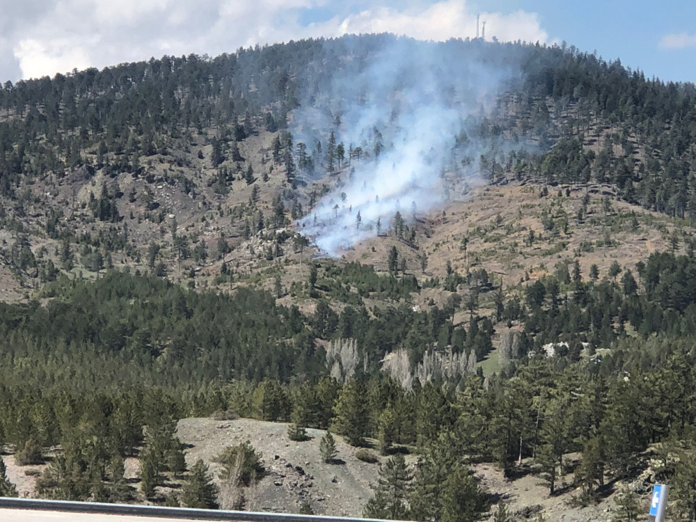 TÜM  TÜRKİYEDE  ORMANLARA  GİRİŞLER   YASAKLANDI