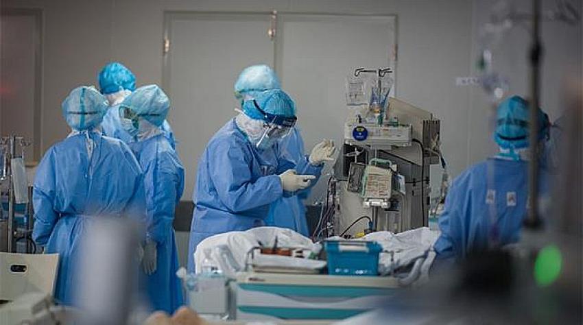 Türkiye'de ibre tersine döndü! Delta varyantında 3 kat, genel vakalarda yüzde 20 artış var