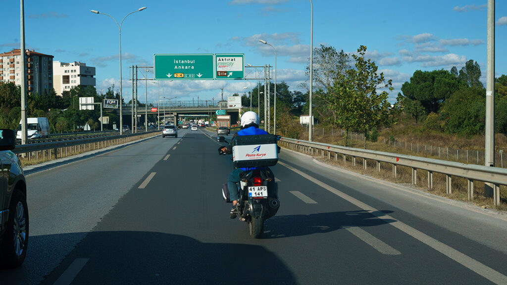 Tuzla Moto Kurye Hizmeti: Güvenilir ve Hızlı Teslimatlar