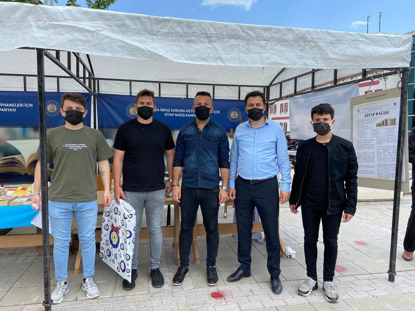 ÜLKÜ OCAKLARINDAN KİTAP BAĞIŞI