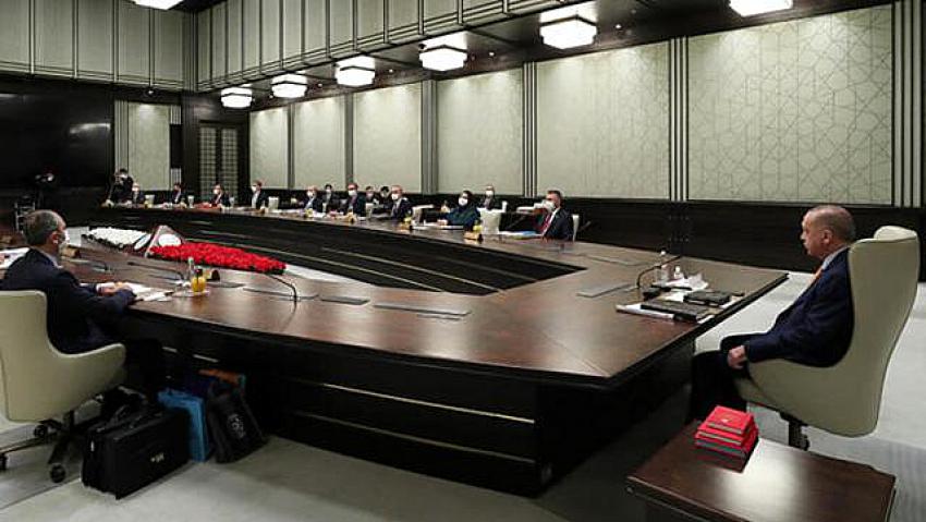 Vaka sayısı düşmezse hafta içi de sokağa çıkma kısıtlaması gelebilir